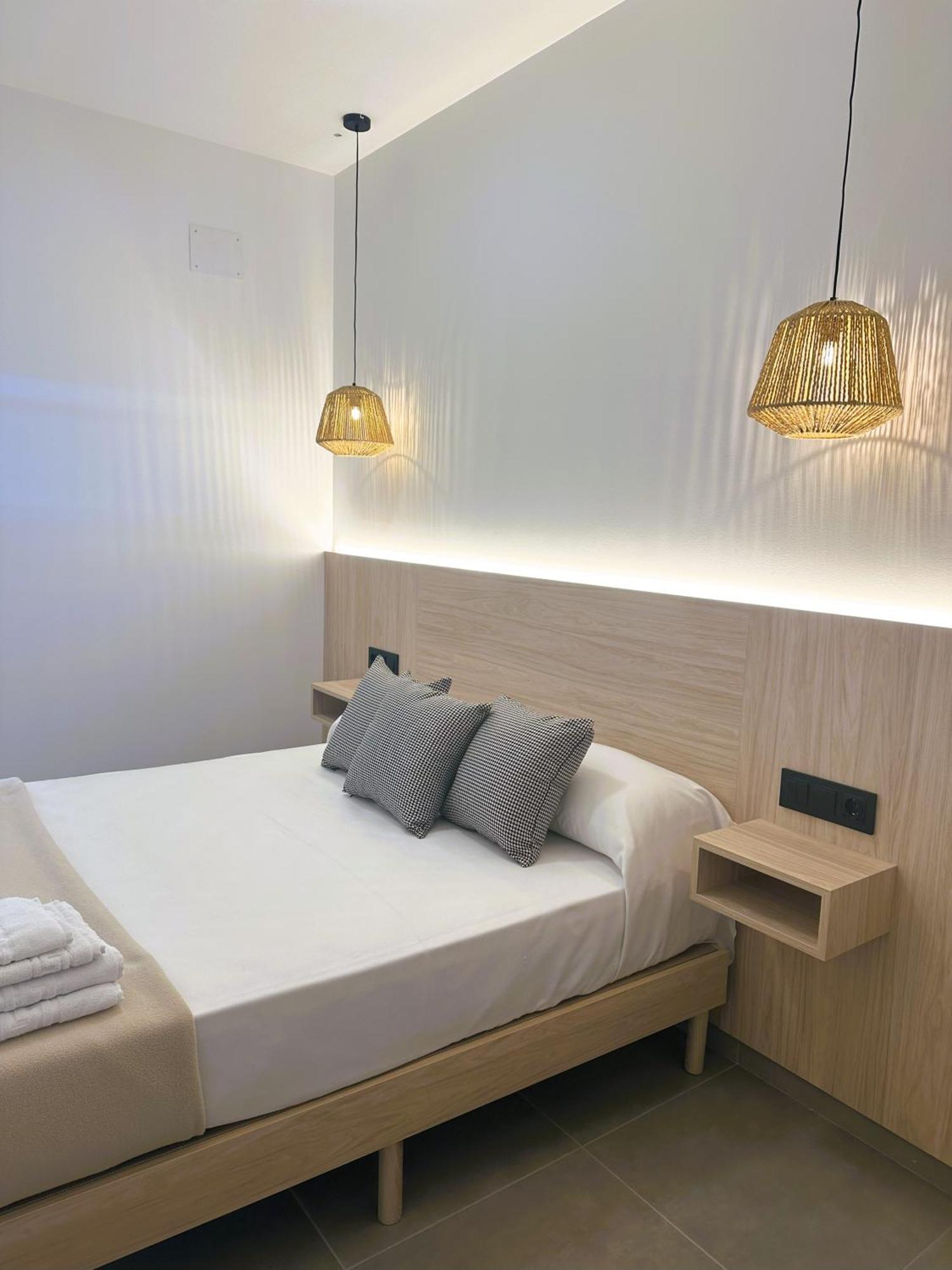 Almar 52 Suites Валенсия Экстерьер фото