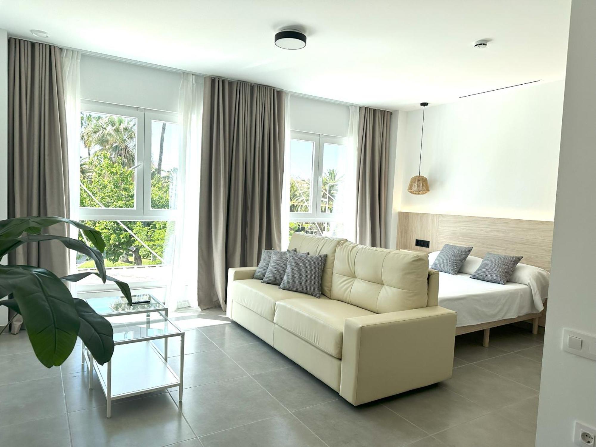Almar 52 Suites Валенсия Экстерьер фото
