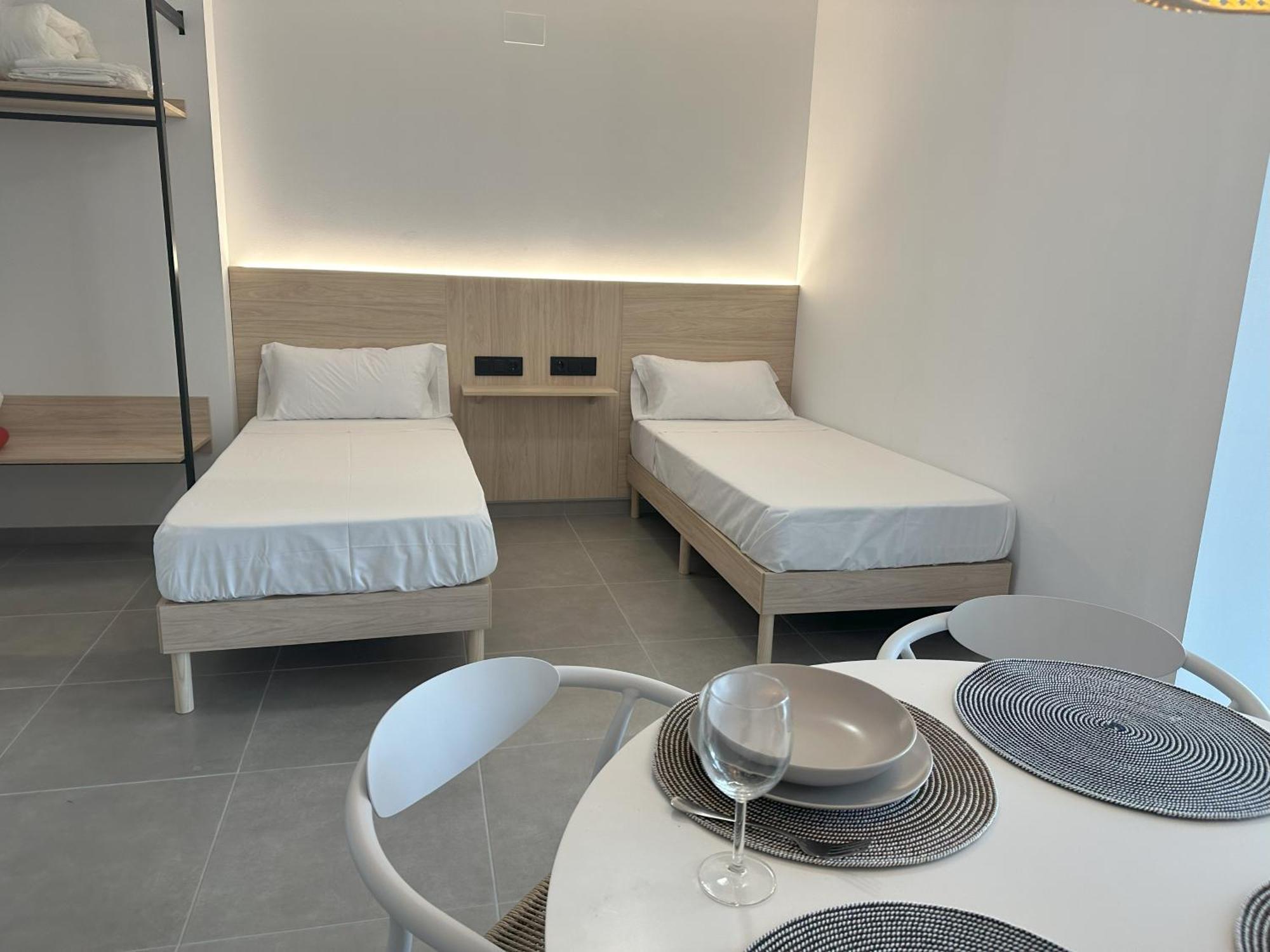 Almar 52 Suites Валенсия Экстерьер фото
